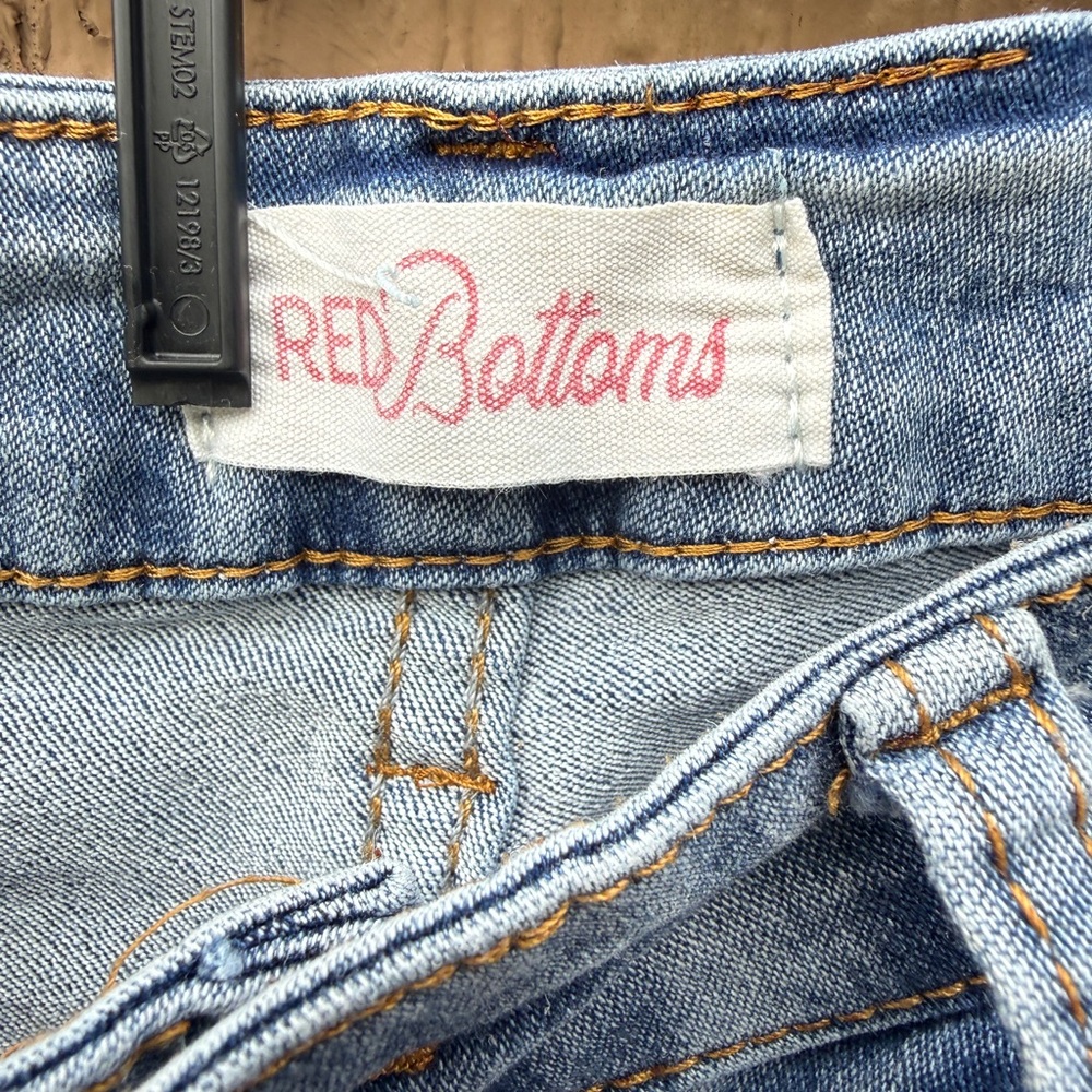 Light Wash Denim Cargo Jeans with Tie Details - Picture 6 of 8
